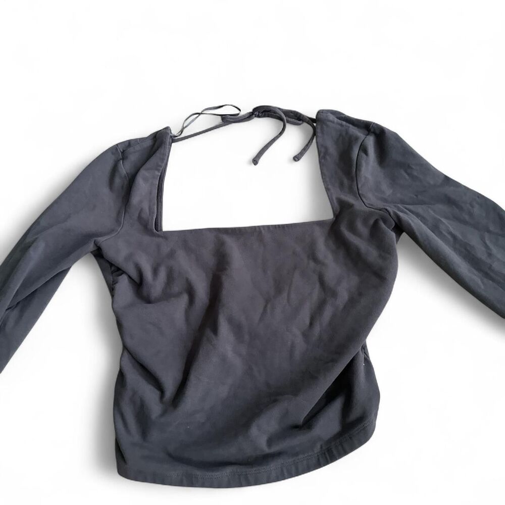 Garage Women's Grey and Navy Crop-top